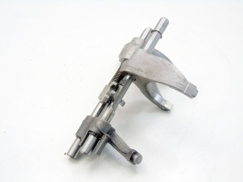 Widełki wybierak skrzyni biegów 1.0 1.2 12V Mitsubishi Space Star 6 Mirage