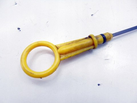 Bagnet miarka oleju 1.6 16V Duster Logan Sandero Oroch Thalia Clio Megane