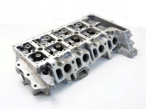 Głowica 1.6 2.0 D4D D Verso Auris Avensis Mini One Clubman Countryman BMW