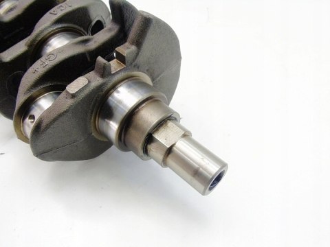 Wał korbowy 1.4 B Meriva B Corsa D Adam Astra J Aveo 55561516