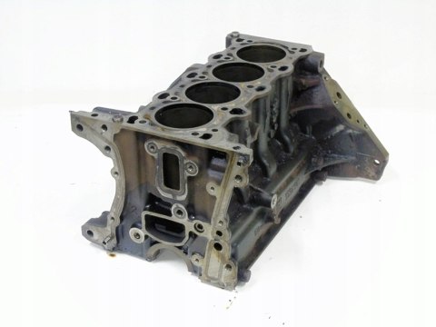 Blok silnika 1.4 B Meriva B Corsa D Adam Astra J Aveo 55561961 a14xer