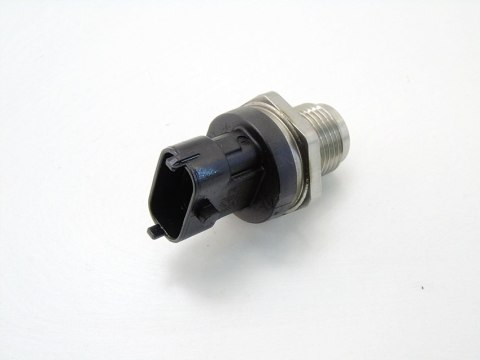 Czujnik paliwa 2.0 cdti Insignia A Zafira C Astra J Cascada Saab 9-5