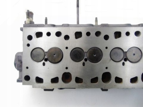 Głowica wałek 1.8 TDCI Focus 2 Mondeo 4 C-max Galaxy 2 S-max 6G9Q6090A1A