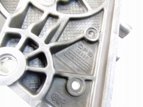 Łapa wspornik silnika 2.0 cdti Insignia A Zafira C Astra J Cascada Saab 9-5