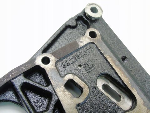 Łapa wspornik silnika 2.0 cdti Insignia A Zafira C Astra J Cascada Saab 9-5