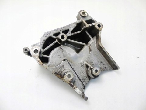 Łapa wspornik silnika 2.0 cdti Insignia A Zafira C Astra J Cascada Saab 9-5
