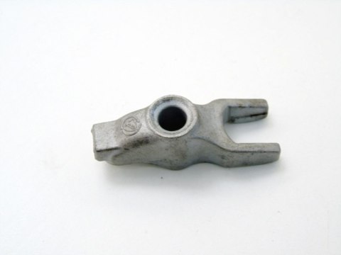 Łapka wtryskiwacza 2.0 cdti Insignia A Zafira C Astra J Cascada Saab 9-5