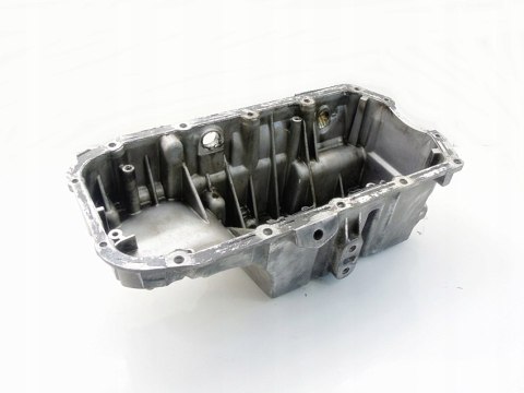 Miska oleju 2.0 cdti Insignia A Zafira C Astra J Cascada Saab 9-5 55575128
