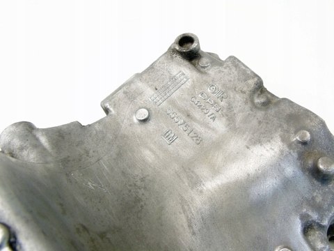 Miska oleju 2.0 cdti Insignia A Zafira C Astra J Cascada Saab 9-5 55575128