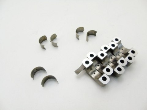 Mostki stopki wałka głowicy 3.0 N52 BMW 5 3 7 X3 X5 F10 F11 E93 E92 F01 F02