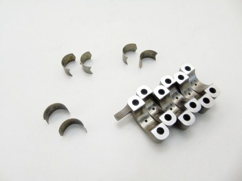 Mostki stopki wałka głowicy 3.0 N52 BMW 5 3 7 X3 X5 F10 F11 E93 E92 F01 F02