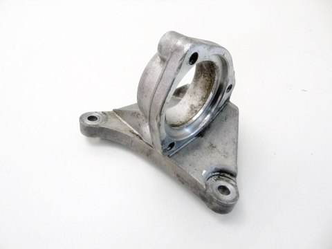 Podpora łapa półosi 2.0 cdti Insignia A Zafira C Astra J Cascada Saab 9-5