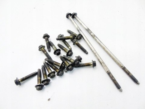 Śruby miski oleju 1.6 16V Duster Logan Sandero Oroch Thalia Clio 3 Megane