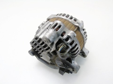 Alternator 2.0 B 407 C5 C4 307 206 306 Xsara Jumpy 806 C8 607 Scudo Ulysse