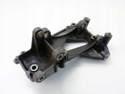 Łapa wspornik silnika 2.0 B 407 C5 C4 307 206 306 Xsara Jumpy 806 C8 607