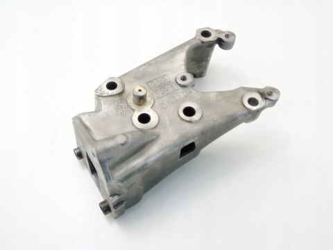 Łapa wspornik silnika 2.0 B 407 C5 C4 307 206 306 Xsara Jumpy 806 C8 607