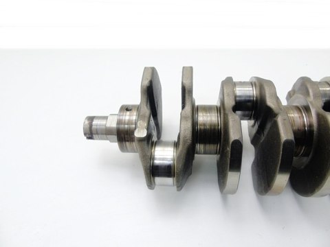 Wał korbowy 3946 2.0 cdti Insignia A Zafira C Astra J Cascada Saab 9-5