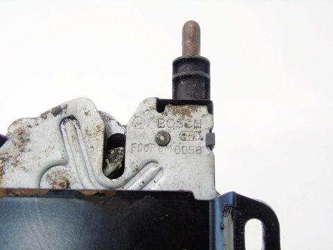Zamek maski pokrywy silnika Ford Focus MK1 1.6 16V F00P0M0058