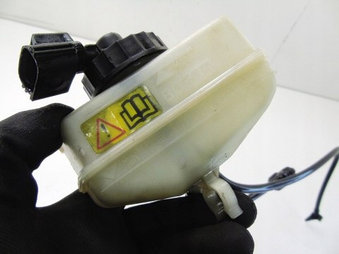 Zbiornik płynu hamulcowego Ford Focus MK1 1.6 16V 98AB-2C217-AC