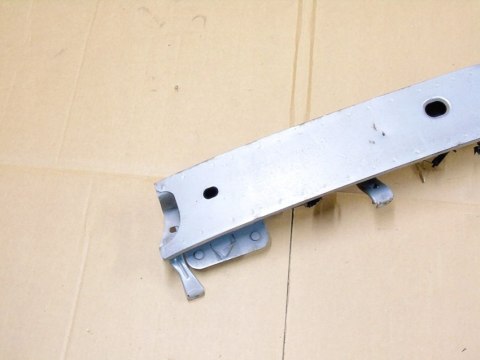 Belka zderzaka przód wzmocnienie czołowe Ford Focus Mk1