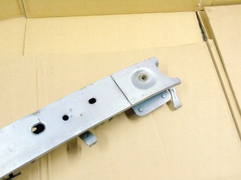 Belka zderzaka przód wzmocnienie czołowe Ford Focus Mk1