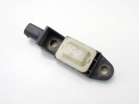 Czujnik uderzenia bocznego prawy Chrysler Pacifica 4.0 v6 2007 04686957AC