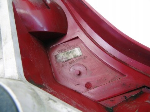 Lampy tył lewa prawa Ford Focus [1998 - 2004] sedan