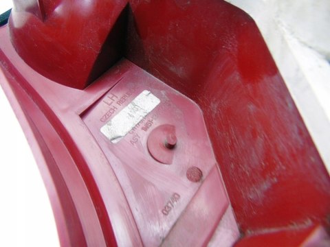 Lampy tył lewa prawa Ford Focus [1998 - 2004] sedan