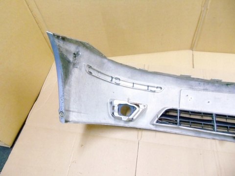 Zderzak przedni przód Ford Focus Mk1 Lift srebrny