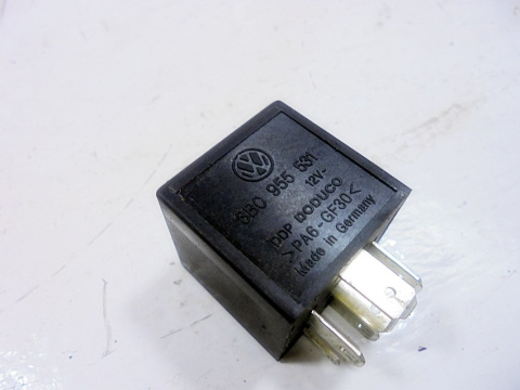 PRZEKAŹNIK VW PASSAT B5 1.6 96-00 3B0955531 PRZEKAŹNIK VW PASSAT B5 1.6 96-00 3B0955531