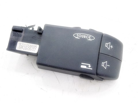 PRZEŁĄCZNIK MANETKA RADIA RENAULT CLIO II LIFT 3D PRZEŁĄCZNIK MANETKA RADIA RENAULT CLIO II LIFT 3D