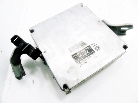 STEROWNIK SILNIKA 89661-05410 TOYOTA AVENSIS I T22 STEROWNIK SILNIKA 89661-05410 TOYOTA AVENSIS I T22