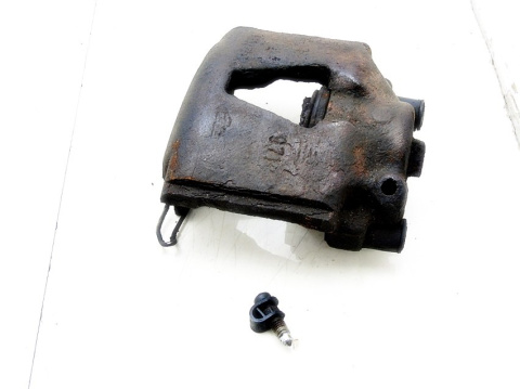 ZACISK LEWY PRZÓD OPEL VECTRA B 1.6 8V ZACISK LEWY PRZÓD OPEL VECTRA B 1.6 8V
