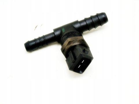 CZUJNIK TEMPERATURY BMW 2.0D E46 E39 X3 E87 E87 CZUJNIK TEMPERATURY BMW 2.0D E46 E39 X3 E87 E87