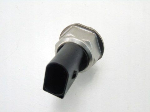 Czujnik listwy paliwa 2.0 TDI Audi A4 B8 A5 A6 C7 Q5 Q3 TT CNH Passat B8