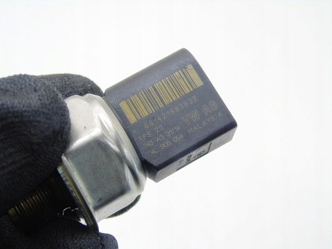 Czujnik listwy paliwa 2.0 TDI Audi A4 B8 A5 A6 C7 Q5 Q3 TT CNH Passat B8
