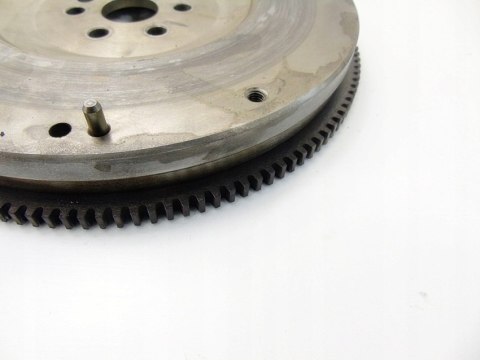 Koło zamachowe 1.4 1.6 Focus mk1 Fiesta Fusion Puma 98mm6375ad