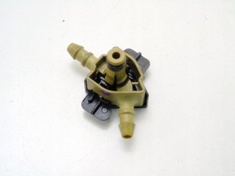 Króciec przelewu paliwa 2.0 TDI Audi A4 B8 A5 A6 C7 Q5 Q3 TT CNH Passat B8