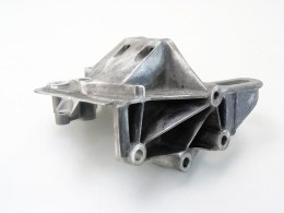 Łapa wspornik silnika 1.4 1.6 16v Focus mk1 Fiesta Fusion Puma 98MM6F001A1A