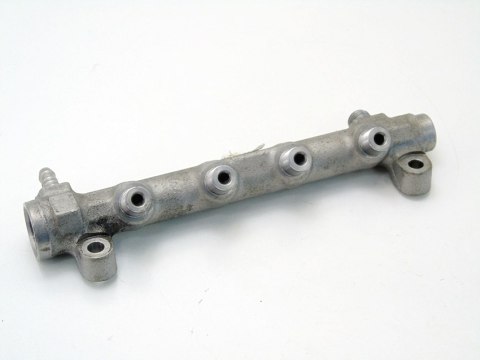 Listwa wtryskowa paliwa 2.0 TDI Audi A4 B8 A5 A6 C7 Q5 Q3 TT CNH Passat B8