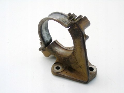 Podpora łapa półosi 1.4 1.6 16v Focus mk1 Fiesta Fusion Puma Courier