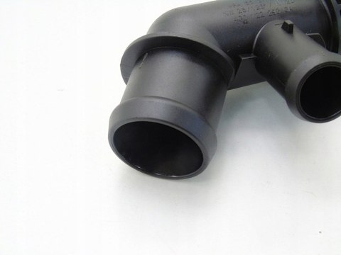 Rurka magistrala wody 2.0 TDI Audi A4 B8 A5 A6 C7 Q5 Q3 TT CNH Passat B8