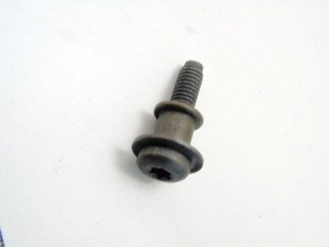 Śruba pokrywy zaworów 2.0 TDI Audi A4 B8 A5 A6 C7 Q5 Q3 TT CNH Passat B8