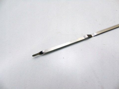 Bagnet miarka oleju 2.4 D D5 Volvo XC70 V70 2 3 S60 S80 XC90 8670352
