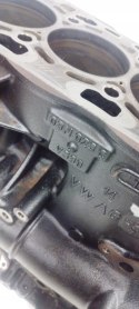 Blok silnika 2.0 TDI Audi A4 B8 A5 A6 C7 Q5 Q3 TT CNH Passat B8 03N103011D