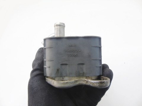 Chłodnica oleju silnika 2.4 D D5 VOLVO XC70 V70 2 3 S60 S80 XC90