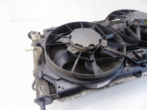 Chłodnica wody wentylator Ford Focus Mk1 Lift