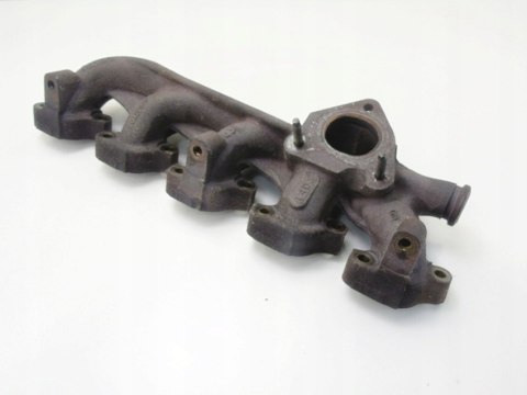 Kolektor wydechowy 2.4 D D5 Volvo XC70 V70 2 3 S60 S80 XC90 30637797
