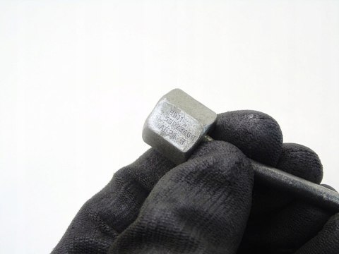 Przewód wtryskowy paliwa 2.0 cdti Insignia A Zafira C Astra J Cascada Saab