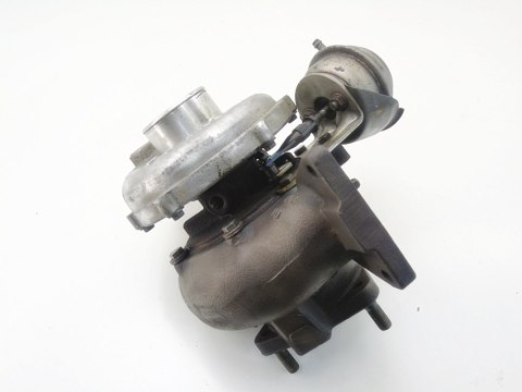 Turbosprężarka 2.4 D D5 Volvo XC70 V70 2 3 S60 S80 XC90 8653122